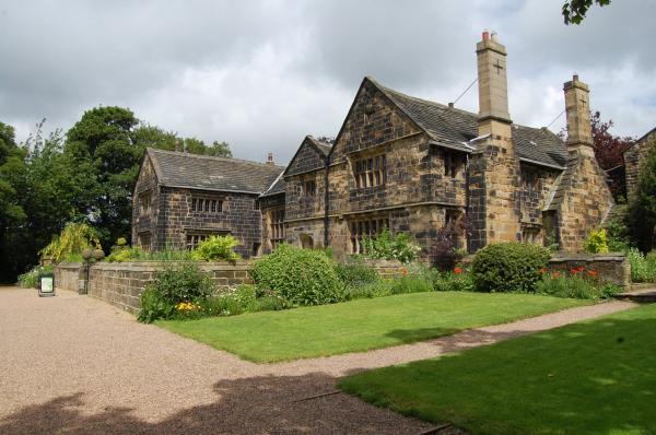 Oakwell Hall museum